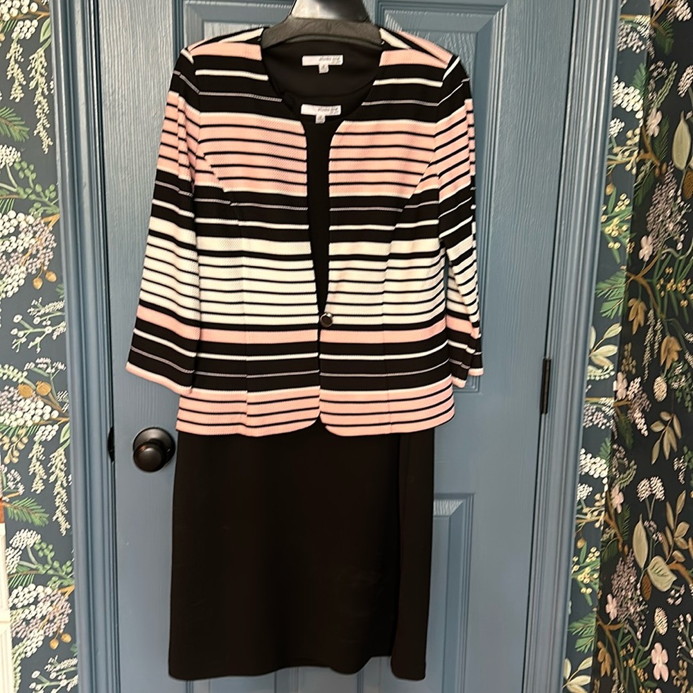 NWOT Studio One 12 black sleeveless dresss with jacket
